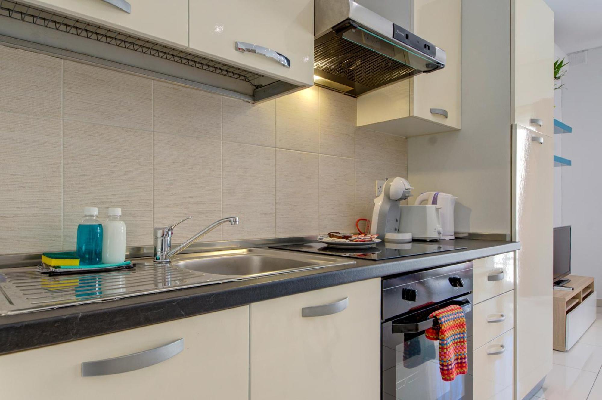 Sapphire Residences - Apartments & Penthouse In Central Sliema By Shortletsmalta Экстерьер фото